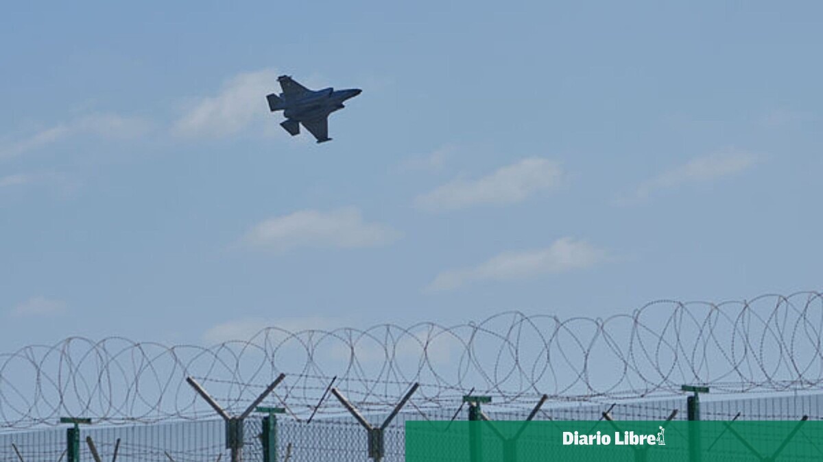 EE.UU. busca piloto desaparecido tras derribo de avión por Irán