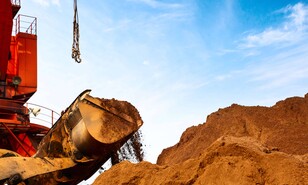 La miner&iacute;a y canter&iacute;a crecen con menos empleados por el aumento del precio del oro