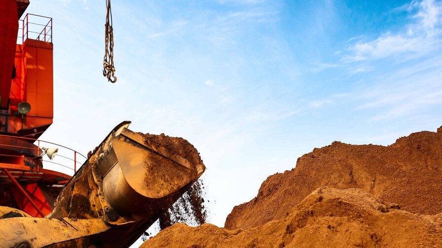 La miner&iacute;a y canter&iacute;a crecen con menos empleados por el aumento del precio del oro