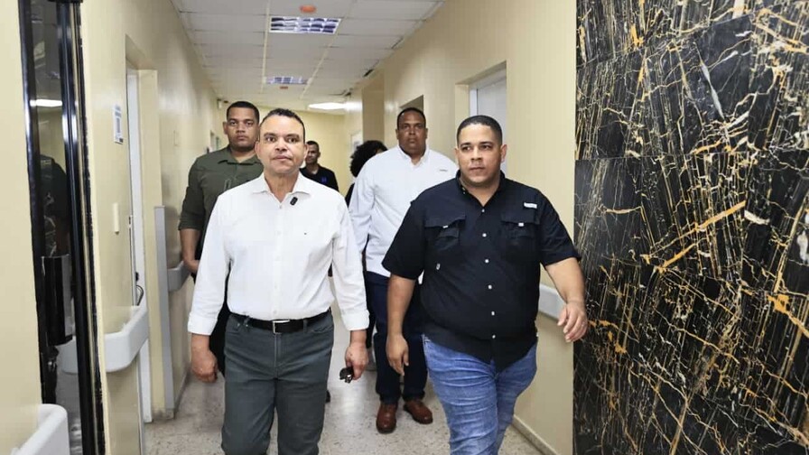 El SNS afirma que unos 53 hospitales de la red pública operan sin deudas El SNS afirma que unos 53 hospitales de la red pública operan sin deudas