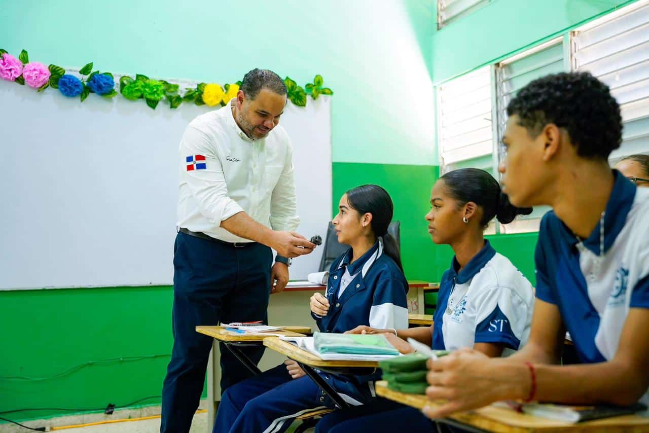 La pregunta volvi&oacute; al final: &iquest;qui&eacute;n cuida a los que siempre pierden? Los cuida la Constituci&oacute;n cuando se aplica.
