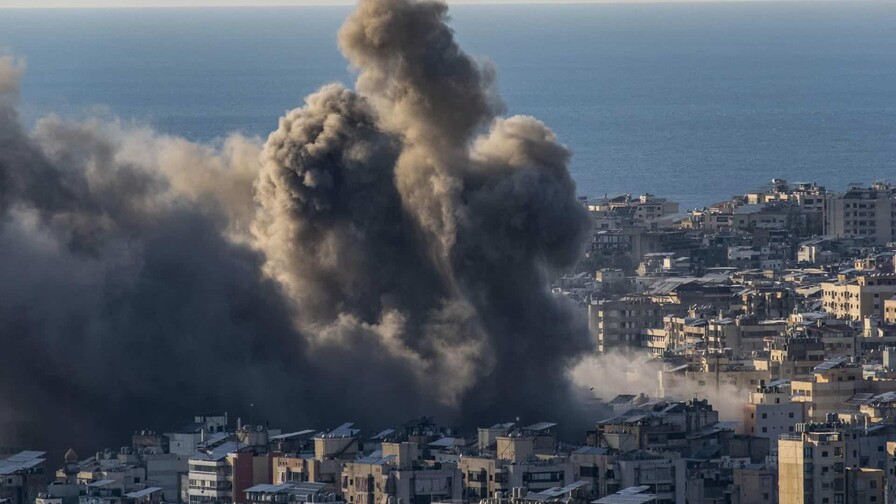 La Casa Blanca utiliza el intro de la canción "Macarena" para mostrar sus ataques en Irán La Casa Blanca utiliza el intro de la canción "Macarena" para mostrar sus ataques en Irán