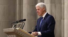 Ante una comisi&oacute;n del Congreso, Bill Clinton dice que no sab&iacute;a de los delitos de Epstein