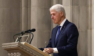 Ante una comisi&oacute;n del Congreso, Bill Clinton dice que no sab&iacute;a de los delitos de Epstein