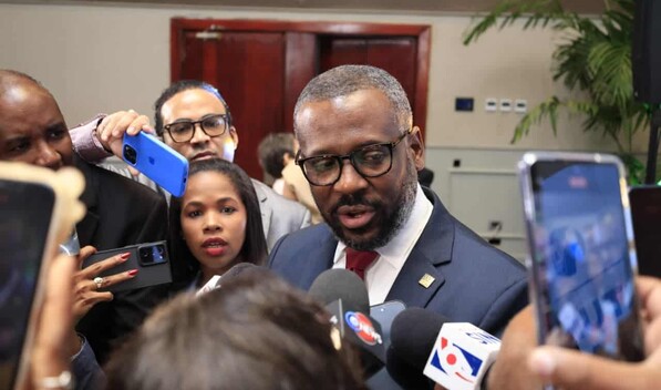 Camacho revela que imputados del caso Senasa se acercan a buscar acuerdos