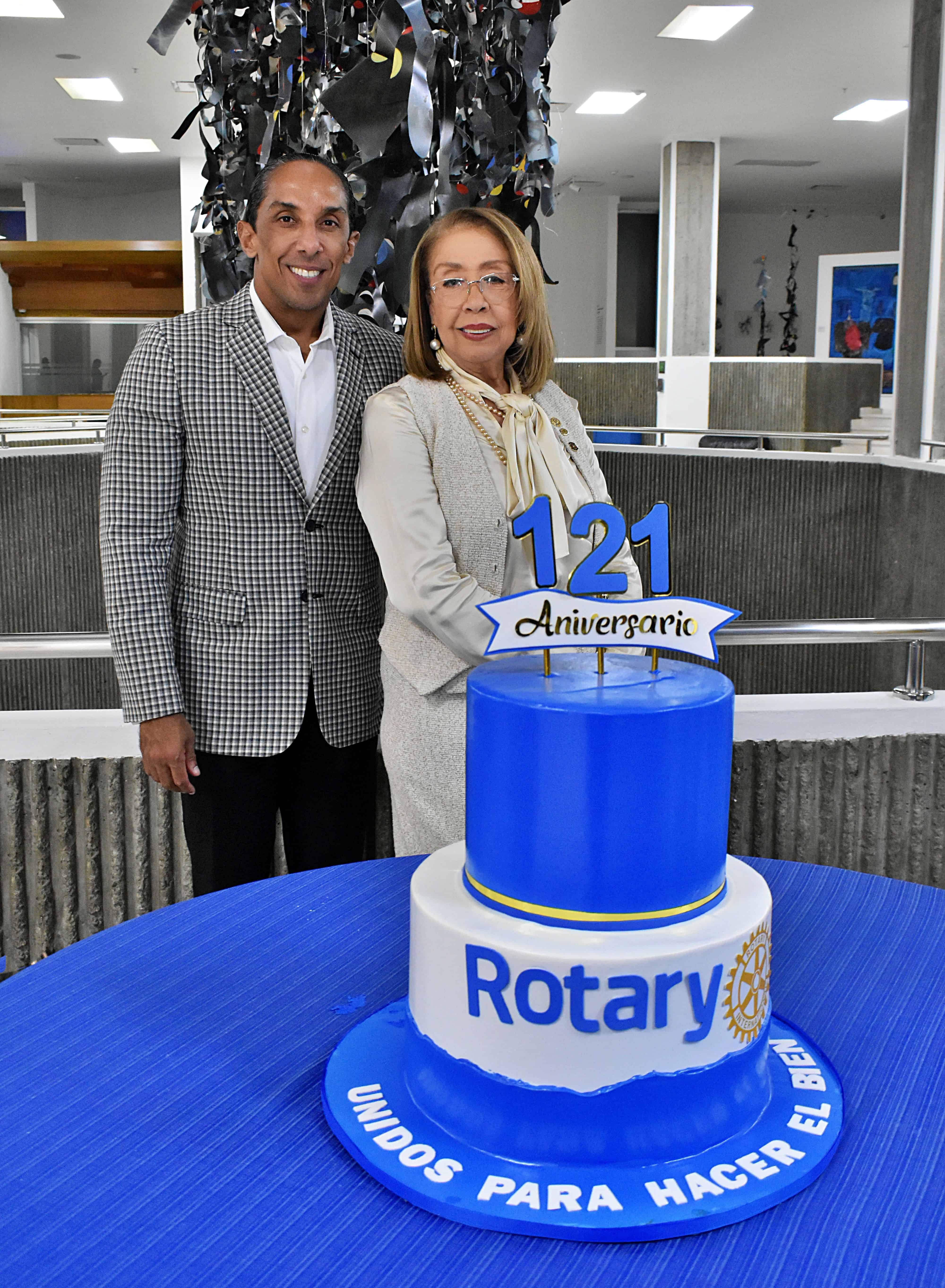 Darwin Rosario Acosta y Olga Virginia Acosta.