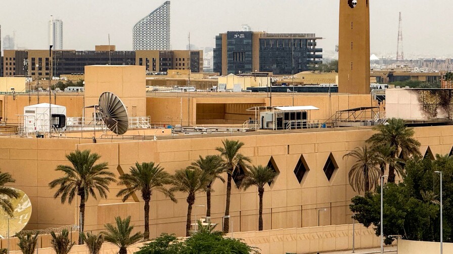 EE. UU. ordena la salida del personal diplomático no esencial de seis países en Medio Oriente EE. UU. ordena la salida del personal diplomático no esencial de seis países en Medio Oriente