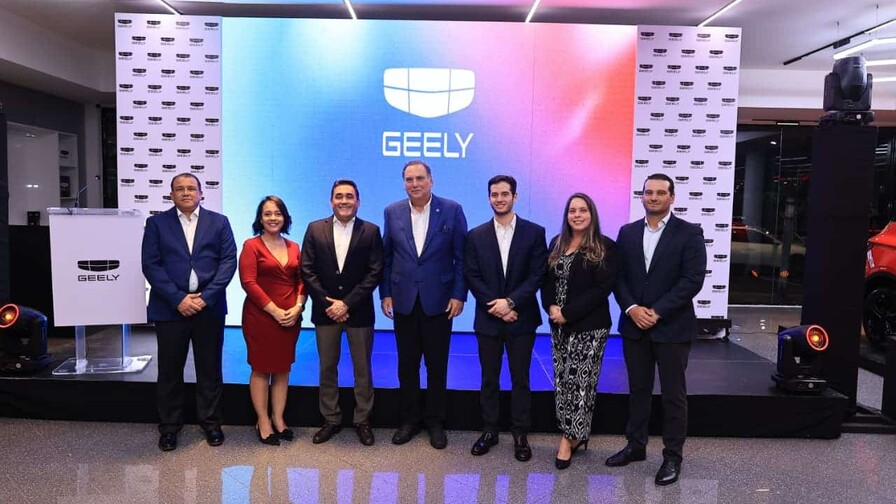 Grupo Viamar introduce la Riddara R6 4x4 en su nueva versión Grupo Viamar introduce la Riddara R6 4x4 en su nueva versión