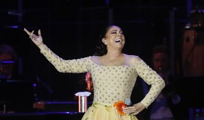 Isabel Pantoja celebrar&aacute; 50 a&ntilde;os de carrera en Altos de Chav&oacute;n