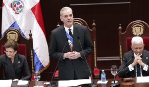 Abinader muestra sus obras para callar a la oposici&oacute;n