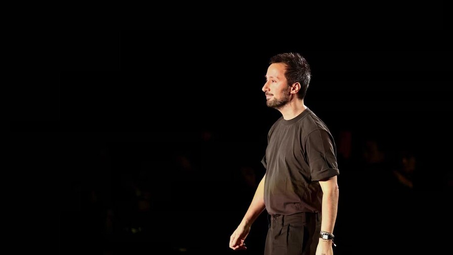 Cuando los cl&aacute;sicos vuelven a ser un valor seguro en la moda de Par&iacute;s