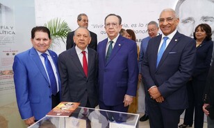 BCRD inaugura la exposici&oacute;n "Homenaje a Juan Pablo Duarte