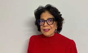 La dominicana Nurys De &Oacute;leo: liderazgo comunitario en Nueva York que honra el Mes de la Mujer