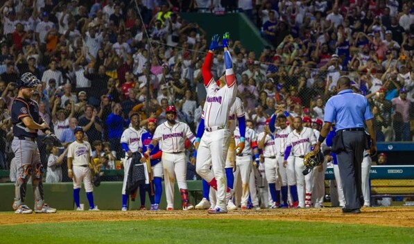 En juego de fogueo rumbo al Cl&aacute;sico Mundial, Rep&uacute;blica Dominicana humilla a Detroit en el Quisqueya
