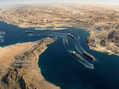 Primer petrolero cruzó estrecho de Ormuz escoltado por Marina EE.UU.