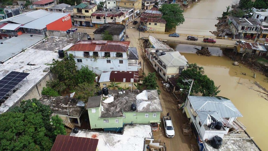 El Ministerio de Salud refuerza asistencia tras desbordamiento de río en Gaspar Hernández El Ministerio de Salud refuerza asistencia tras desbordamiento de río en Gaspar Hernández