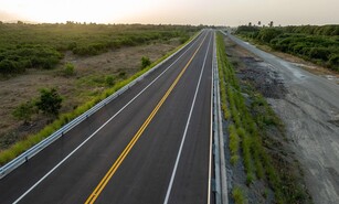 Carreteras nuevas, conductas viejas