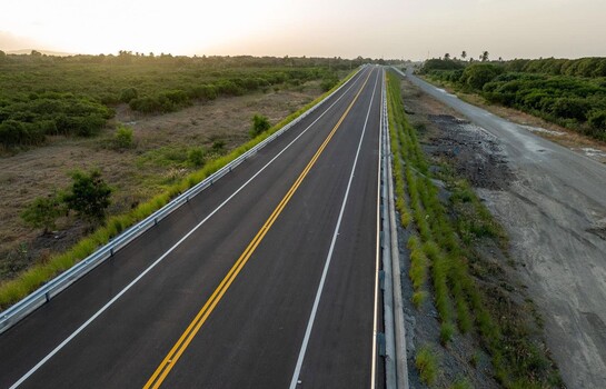 Carreteras nuevas, conductas viejas