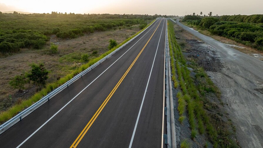 Carreteras nuevas, conductas viejas