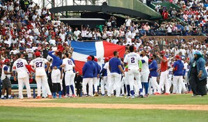 Un 10 para la serie dominicana ante Detroit previo al Cl&aacute;sico Mundial, pero...falta un mejor estadio