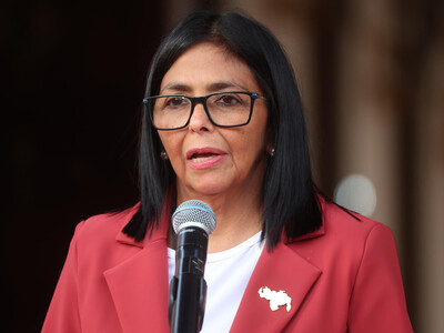 Delcy Rodríguez dice que sanciones a Venezuela afectan a Colombia