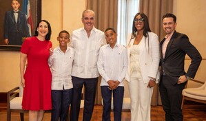 Abinader recibe en el Palacio a "Pico de Oro", el estudiante que se hizo viral por su elocuencia