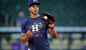 La participaci&oacute;n de Jeremy Pe&ntilde;a en el Cl&aacute;sico depende de resonancia