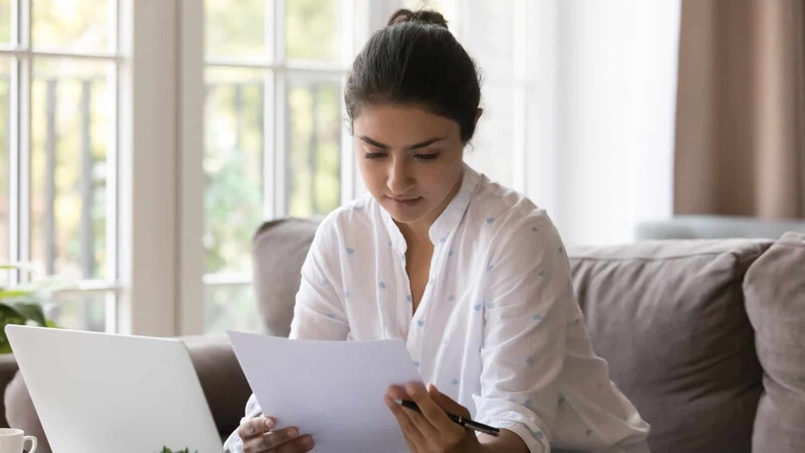M&aacute;s mujeres acceden a pr&eacute;stamos formales en cinco a&ntilde;os, pero por montos menores que los hombres