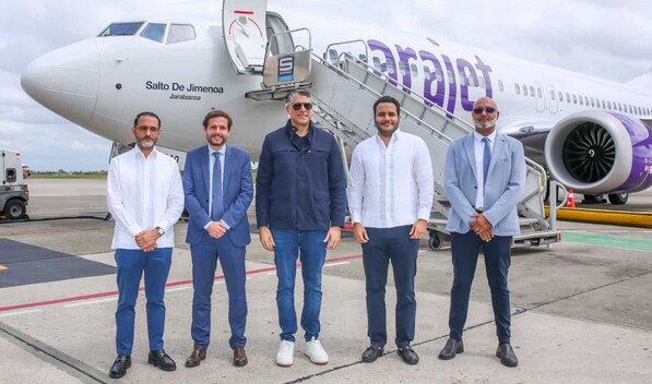 La aerol&iacute;nea Arajet incorpora avi&oacute;n n&uacute;mero 14 llamado Salto de Jimenoa