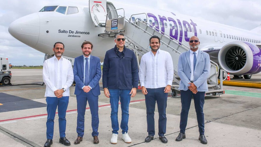 La aerol&iacute;nea Arajet incorpora avi&oacute;n n&uacute;mero 14 llamado Salto de Jimenoa