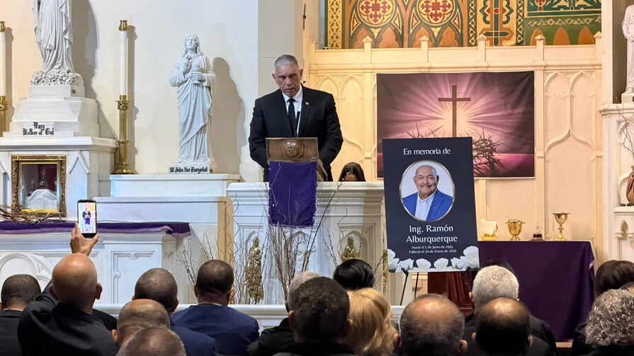 Consulado dominicano en Nueva York celebró misa en memoria de Ramón Alburquerque