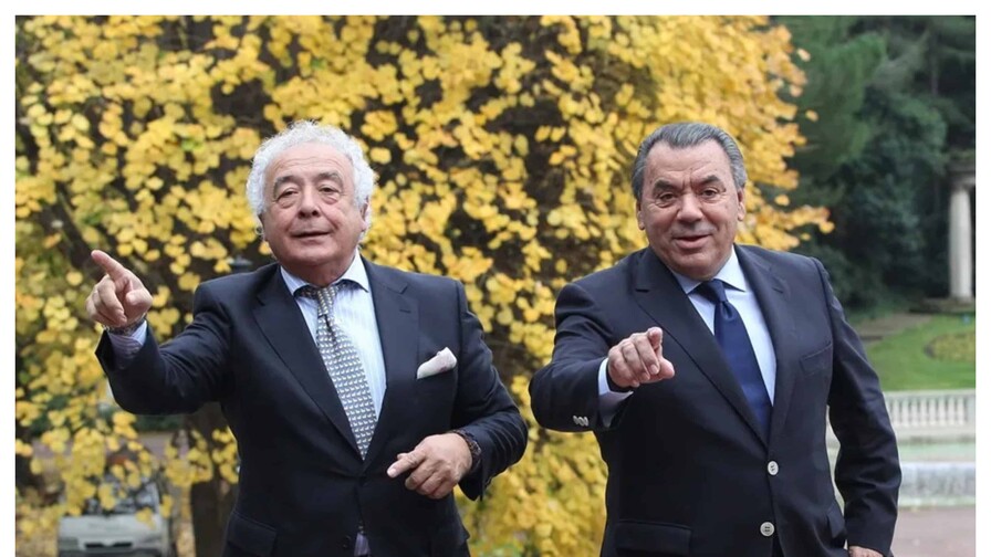 Creador de la canci&oacute;n Macarena lamenta que haya sido utilizada en un video de bombardeos