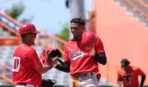 Erik Gonz&aacute;lez entra en el roster dominicano como sustituto de Jeremy Pe&ntilde;a