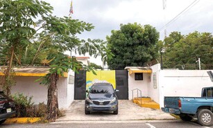 Prev&eacute;n vuelos a Venezuela este mes; oficinas consulares siguen cerradas