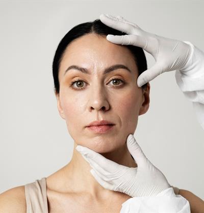 Luz roja o bioestimulaci&oacute;n, la tendencia de belleza que regresa