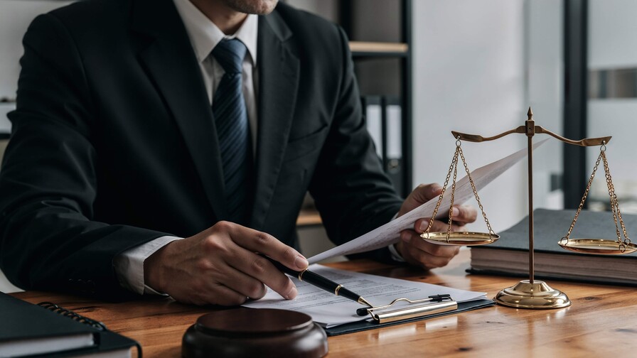 Poder del juez de Corte: garante de tutela judicial frente al abuso procesal