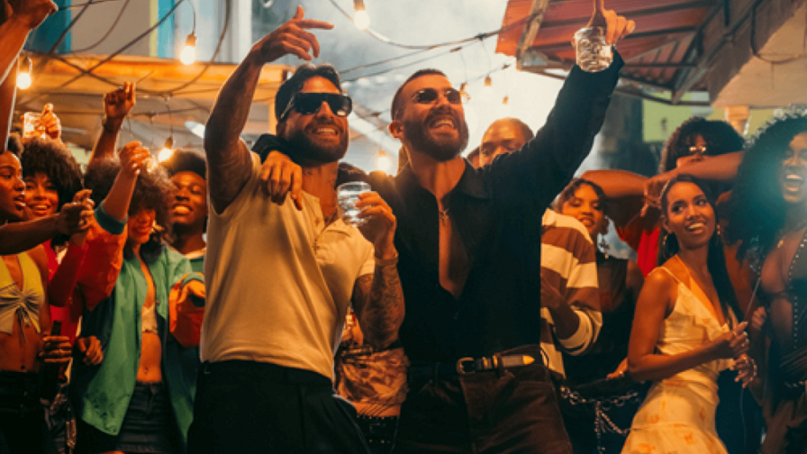 Manuel Turizo y Maluma lanzan Apambichao, un homenaje musical al caribe colombiano