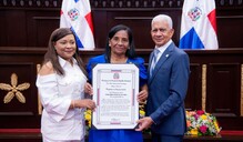 El Senado reconoce a 32 mujeres por su liderazgo y aportes al desarrollo del pa&iacute;s