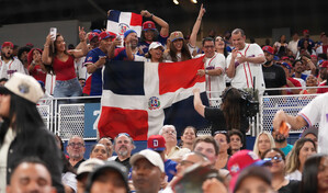 Abinader celebra triunfo dominicano en el Cl&aacute;sico y habla de estadio con nivel de Grandes Ligas