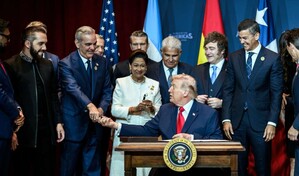 Trump y presidentes latinoamericanos firman proclamaci&oacute;n de coalici&oacute;n militar contra carteles