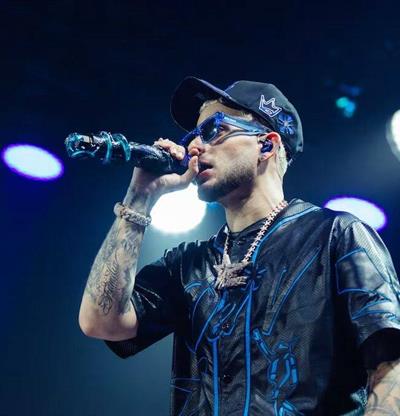 Dei V llega a Imagine Punta Cana con su explosivo "Underwater Tour"