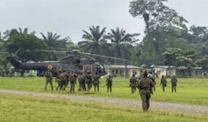 Ecuador y EE.UU. destruyen un campamento de grupo disidente de las FARC cerca de Colombia