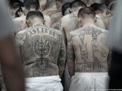 El Salvador: condena a miembros de pandillas por homicidios y robos