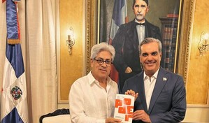 Desde su asesor hasta escritores: Abinader y las 22 naturalizaciones privilegiadas de su gesti&oacute;n