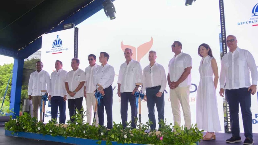 Gobierno aprueba aeropuerto internacional privado en Playa Grande