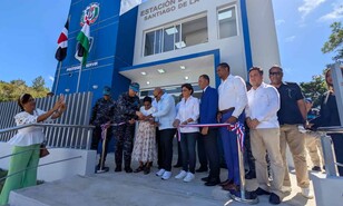 Inauguran estaci&oacute;n policial en Santiago de la Cruz