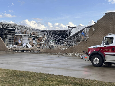 Tornado en Michigan causa muertes y daños significativos