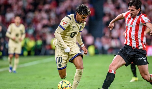 Lamine es emotivo, le apoyar&eacute; siempre, dice Hansi Flick sobre Yamal