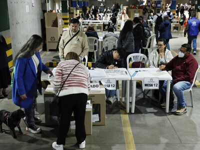 Elecciones colombianas 2026: cierran colegios electorales