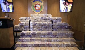 Incautan 700 paquetes de presunta coca&iacute;na en contenedor de uvas en el puerto Caucedo